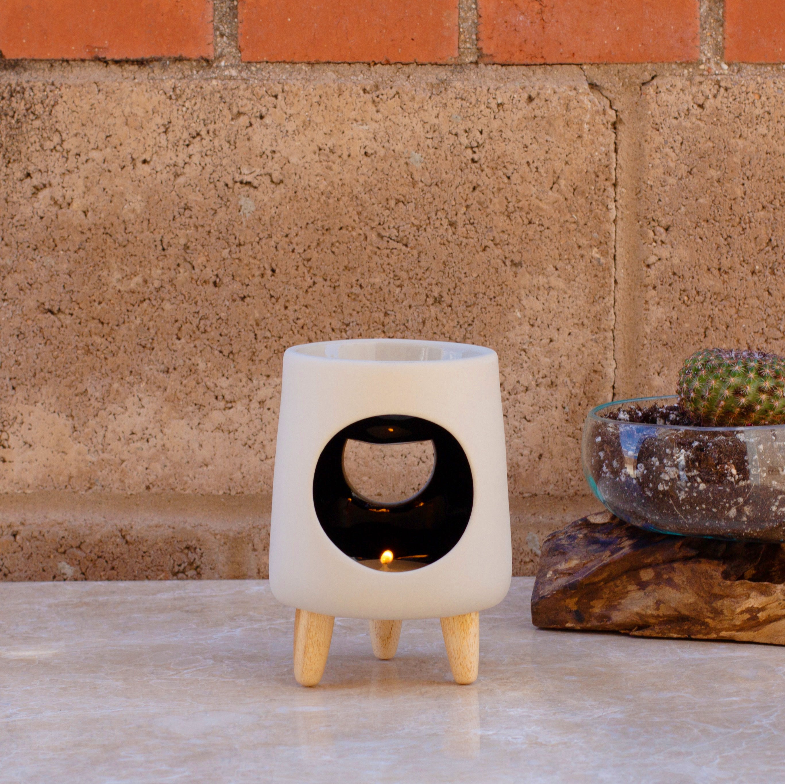 Set Of 2 Square Ceramic Wax Warmer Dishes - Black Matte & Brown Bloom Pattern Replacement Trays