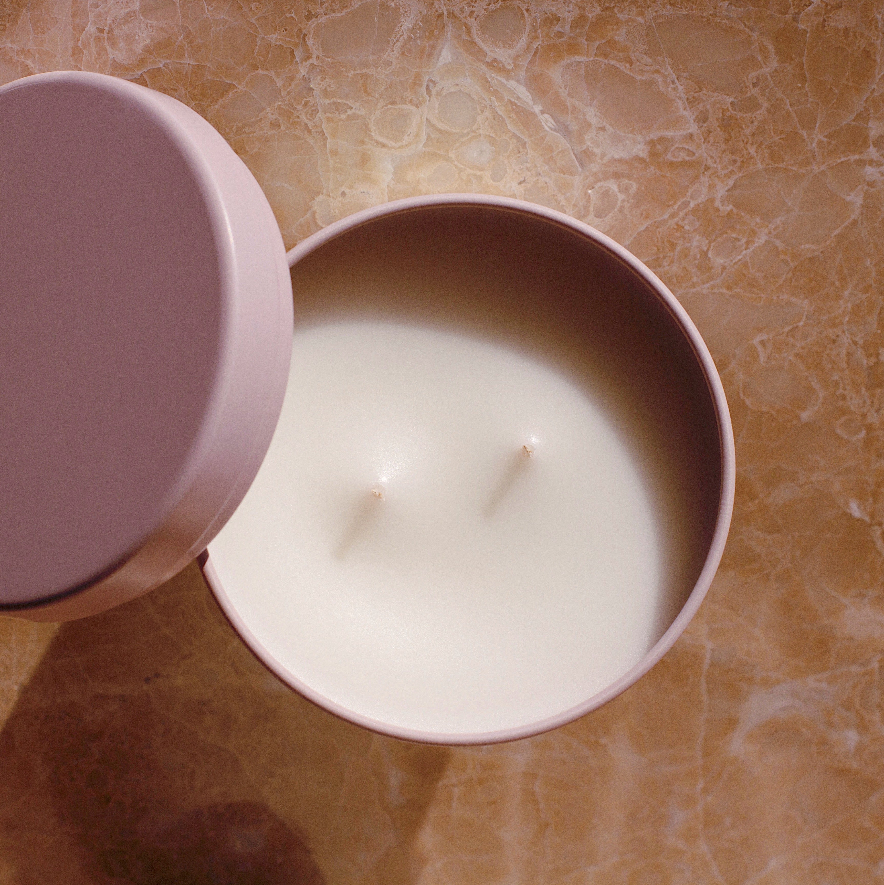Lavender &amp; Palo Santo Candle | Lotus Tin
